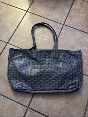 Black Patterned Tote Bag - Designer Style medium size bag with pouch